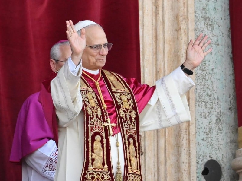 Papa León XIV pide reabrir el diálogo para una “paz justa” en Oriente Medio