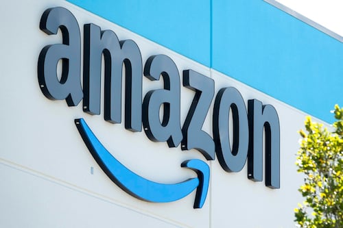 Amazon destrona a Walmart y se convierte por primera vez en la empresa con mayores ingresos anuales