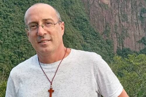 Hombre grabó intensa lluvia antes de morir en inundación en Brasil; “¡Tendré que colgar!”