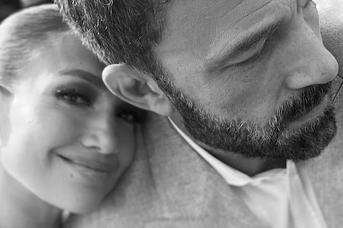 Ben Affleck y Jennifer López celebran su aniversario de bodas en familia