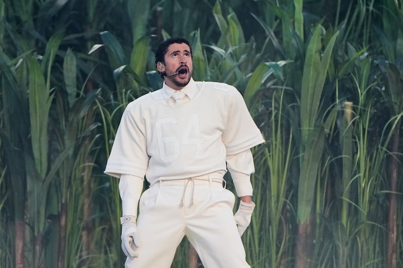 Artistas ‘se rindieron’ ante Bad Bunny por su poderosa presentación en el Super Bowl