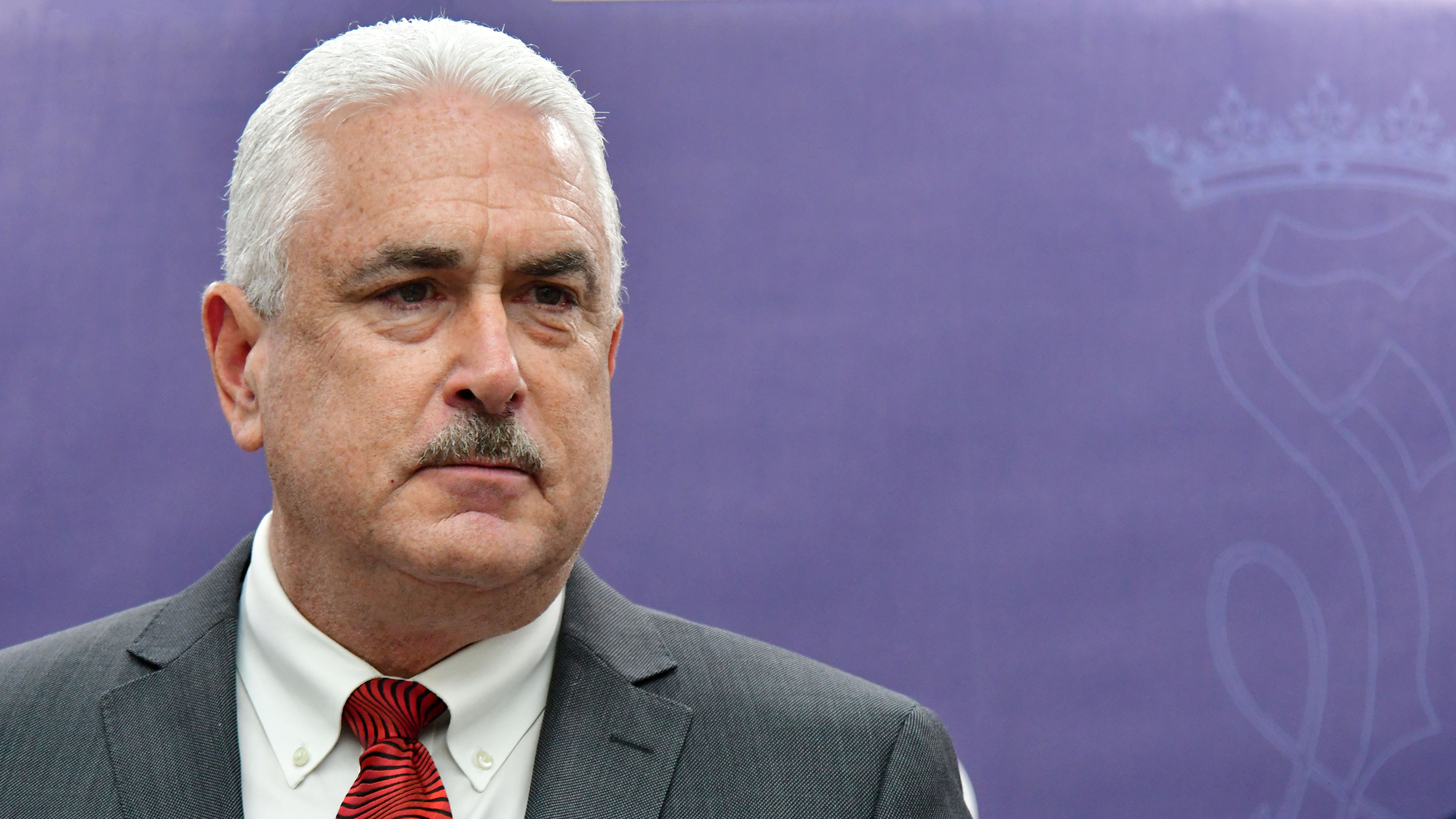 La gobernadora , Jennifer González, presenta 13 medidas legislativas, que son partes de una Reforma Contributiva.