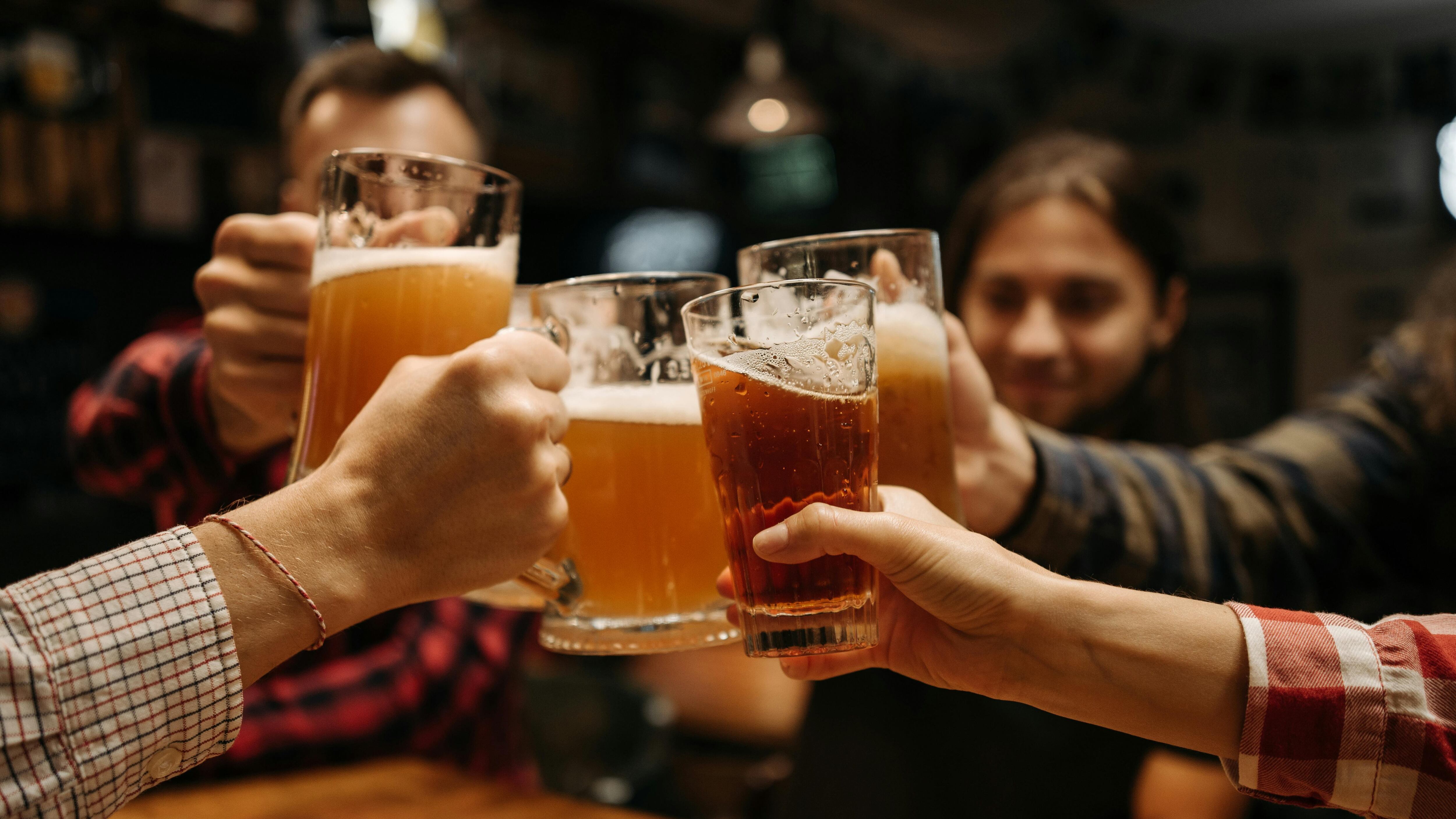¿Qué es una cerveza IPA y cómo se fabrica?