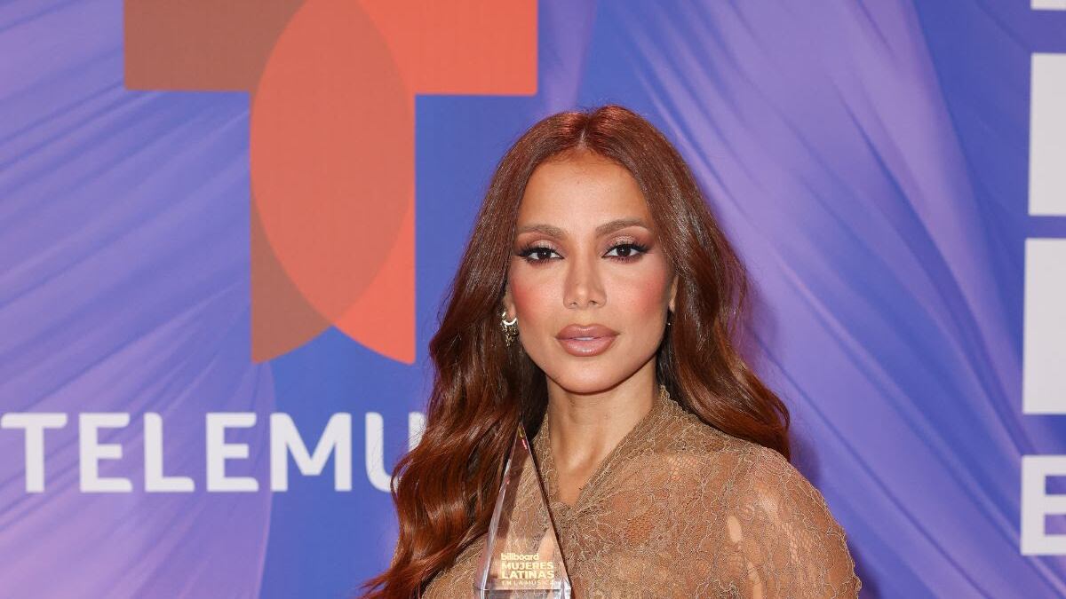 Anitta recibe el “Premio Vanguardista” de Billboard Mujeres Latinas en la Música 2025.
