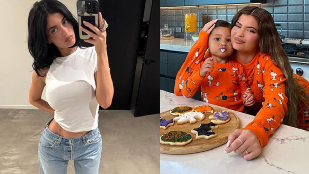 Kylie Jenner árbol de Navidad