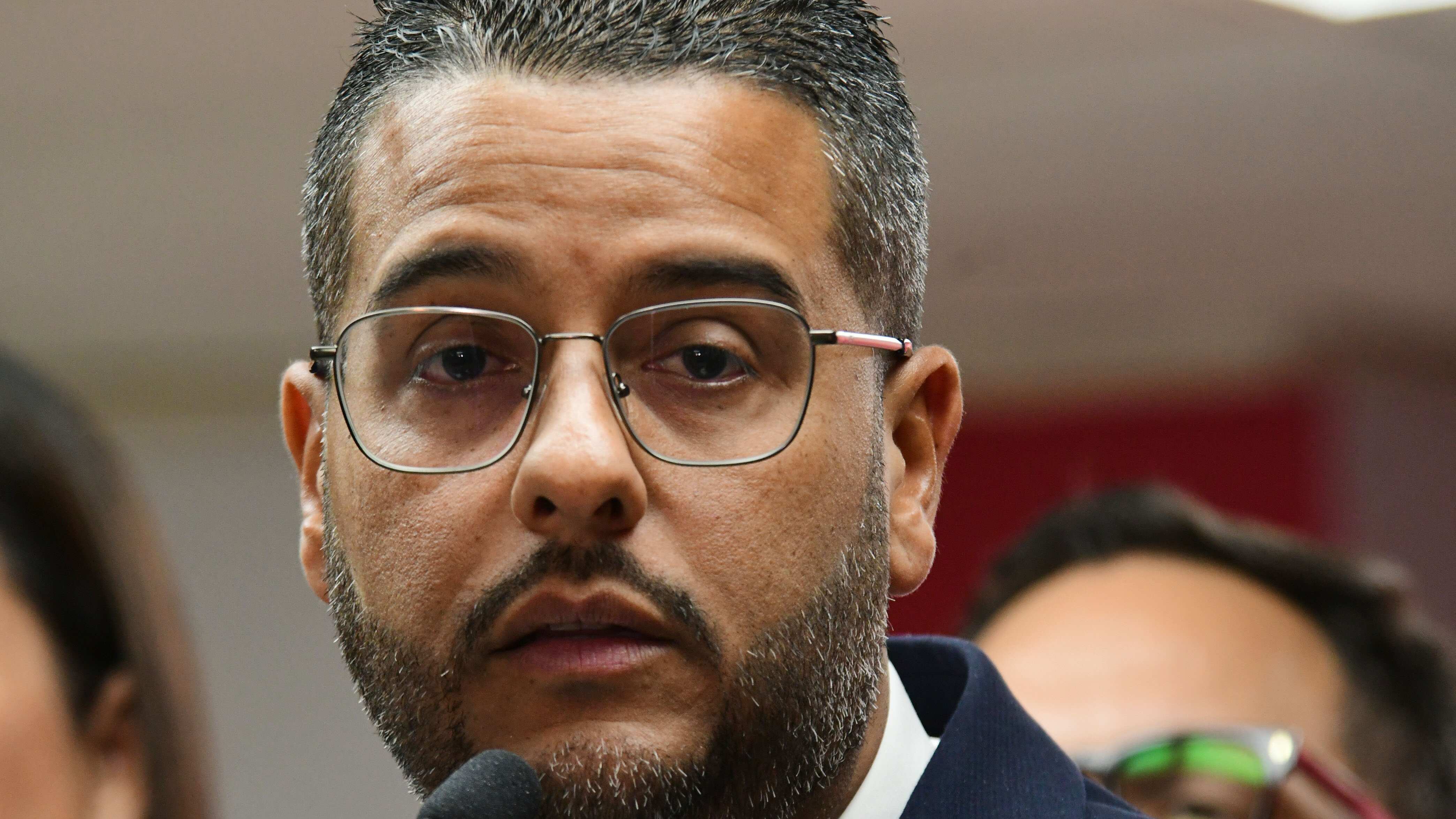 Jesus Manuel Ortiz. Presenta su equipo de Trabajo