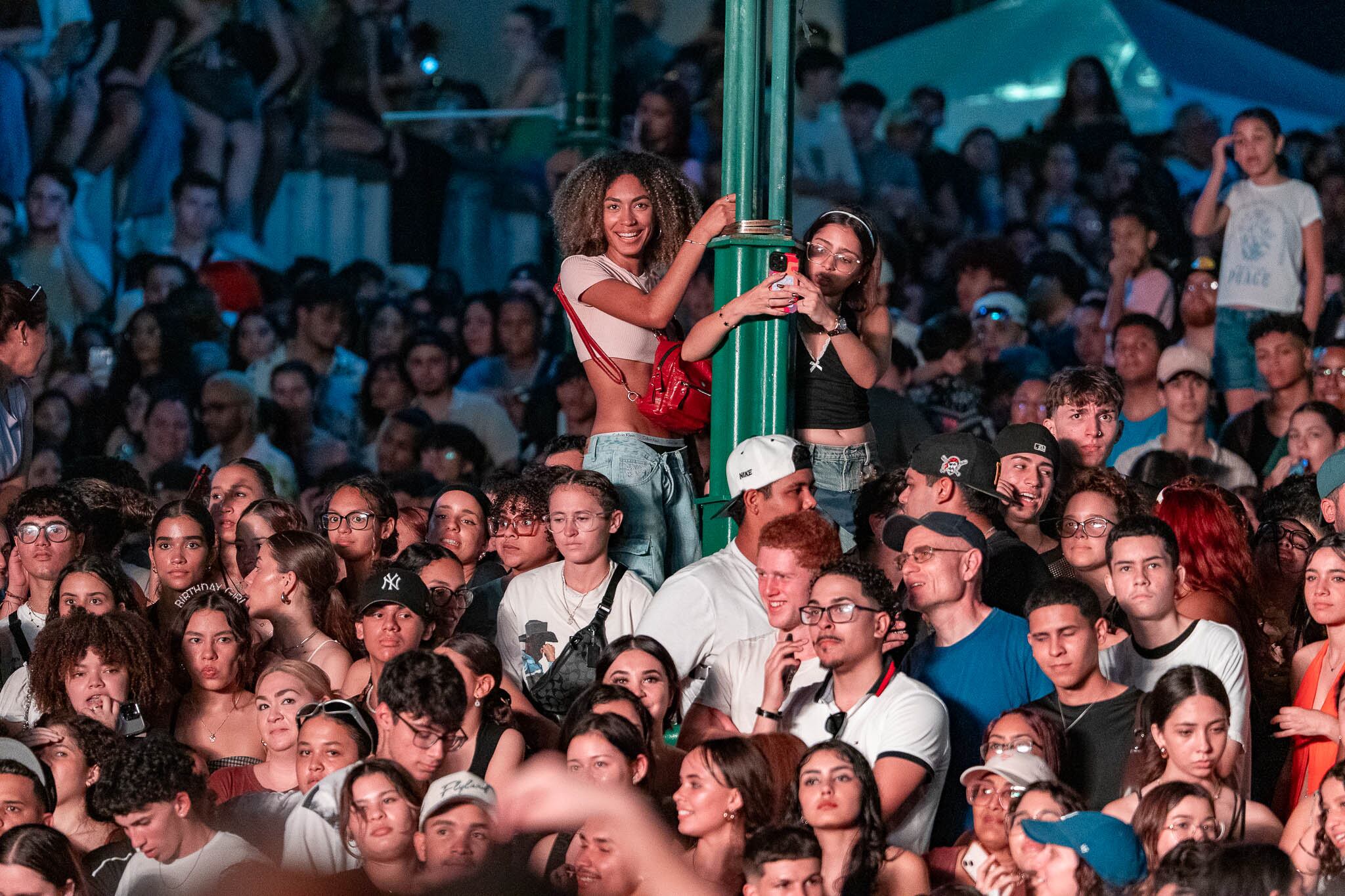Concierto gratis de Rauw Alejandro en el Viejo San Juan.