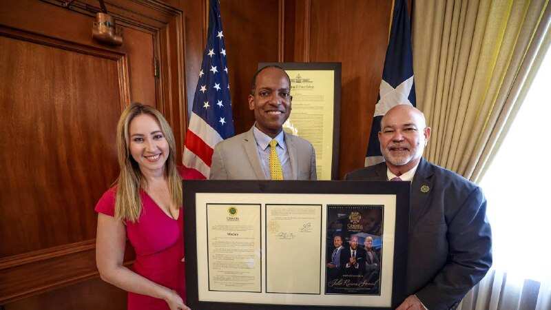 Cámara de Representantes rinde homenaje a Julio Rivera Saniel