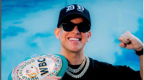 Daddy Yankee con el cinturón verde y oro I WBC