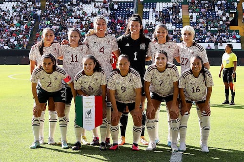 Seleccionador de México elogia el crecimiento del fútbol femenino de Puerto Rico