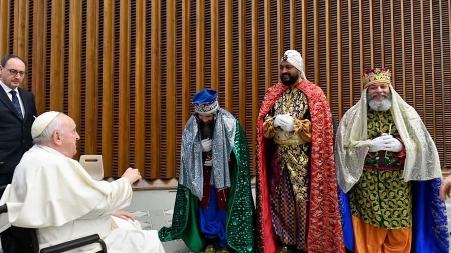 Papa Francisco y los Reyes Magos de Juana Díaz.