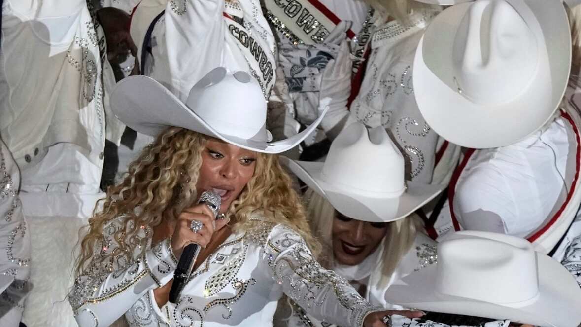 Beyoncé en el show de medio tiempo del NFL en Netflix