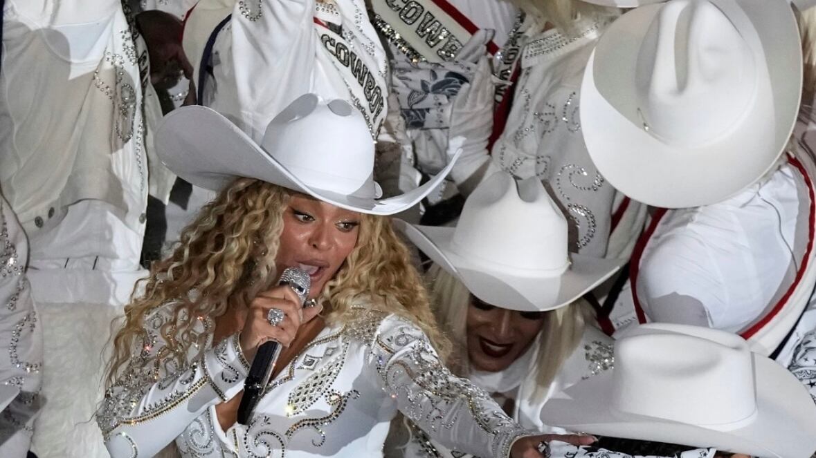 Beyoncé en el show de medio tiempo del NFL en Netflix