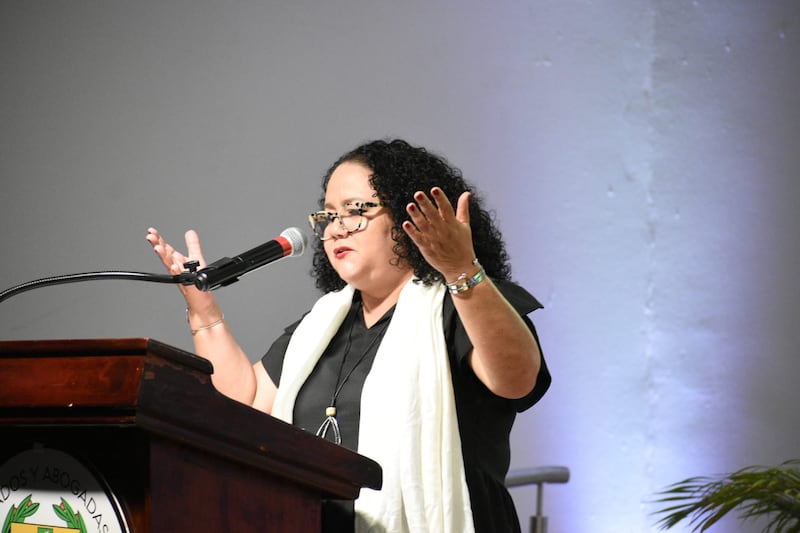 Yanira Reyes Gil, primera vicepresidenta del Colegio de Abogados y Abogadas, considera innecesaria la creación de la Oficina de Base de Fe dentro del Departamento de Educación.
Foto suministrada