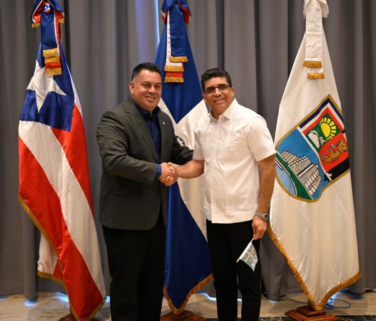 Alcalde de Mayagüez participa en misión comercial en República Dominicana