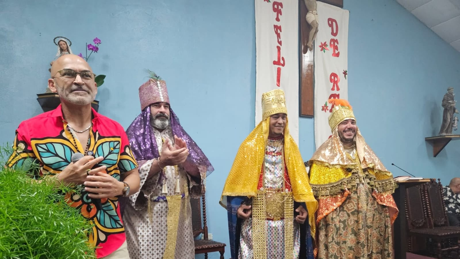 Julio César Sanabria y las hermanas Santoni presentan su tradicional Promesa de Reyes “Del campo a la ciudad”