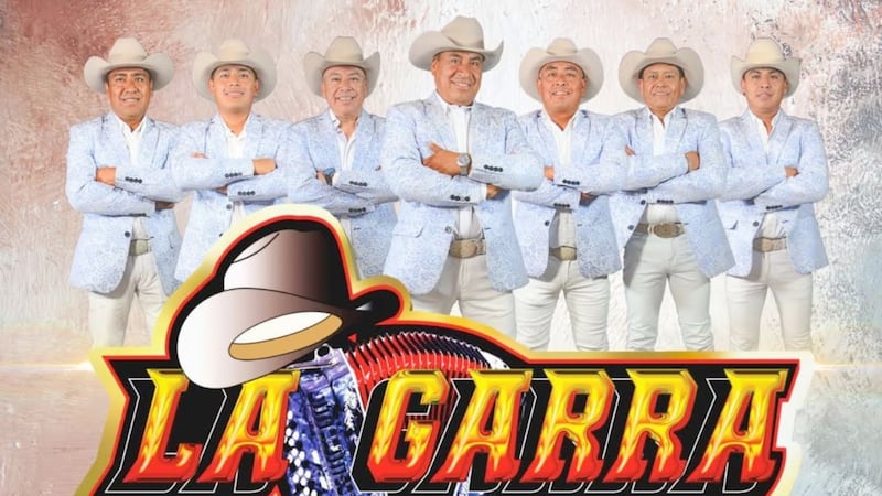 El grupo 'La Garra Norteña' fue advertido de que el montecargas no era para subir personas.