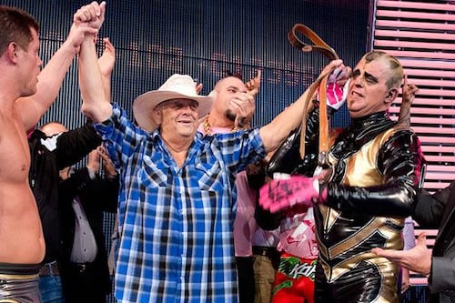 Cody Rhodes quiere que su hermano Dustin Rhodes sea exaltado al Salón de la Fama de la WWE