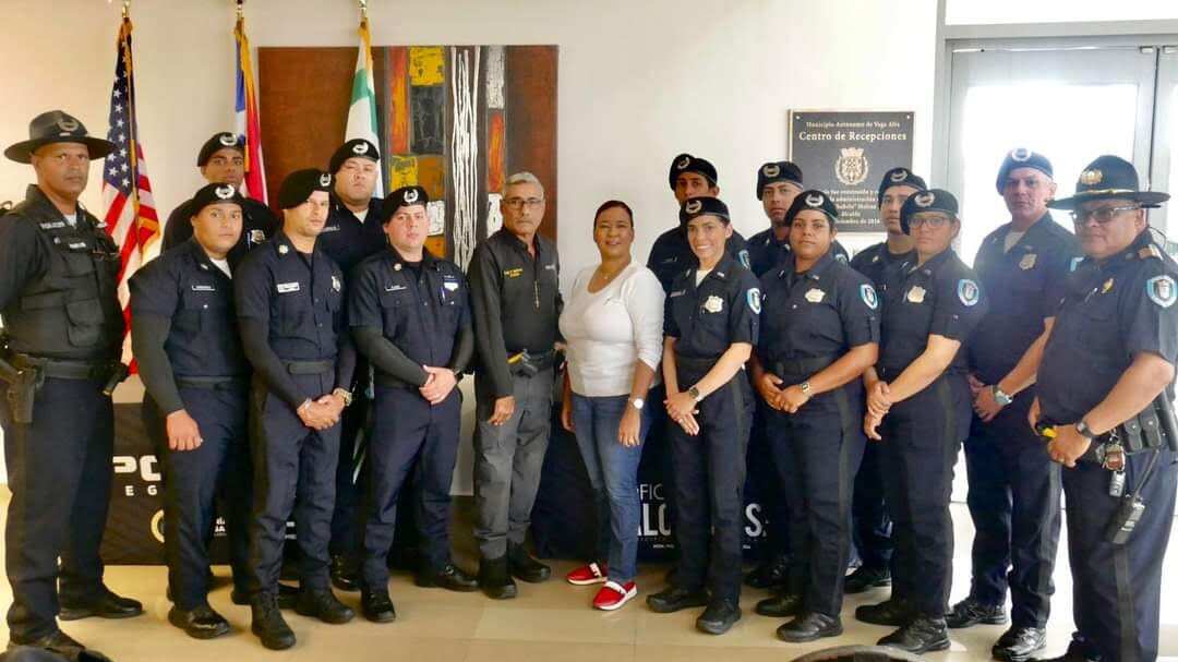 La alcaldesa María M. Vega Pagán activó el componente de seguridad para “garantizar el disfrute de la alegría navideña”.