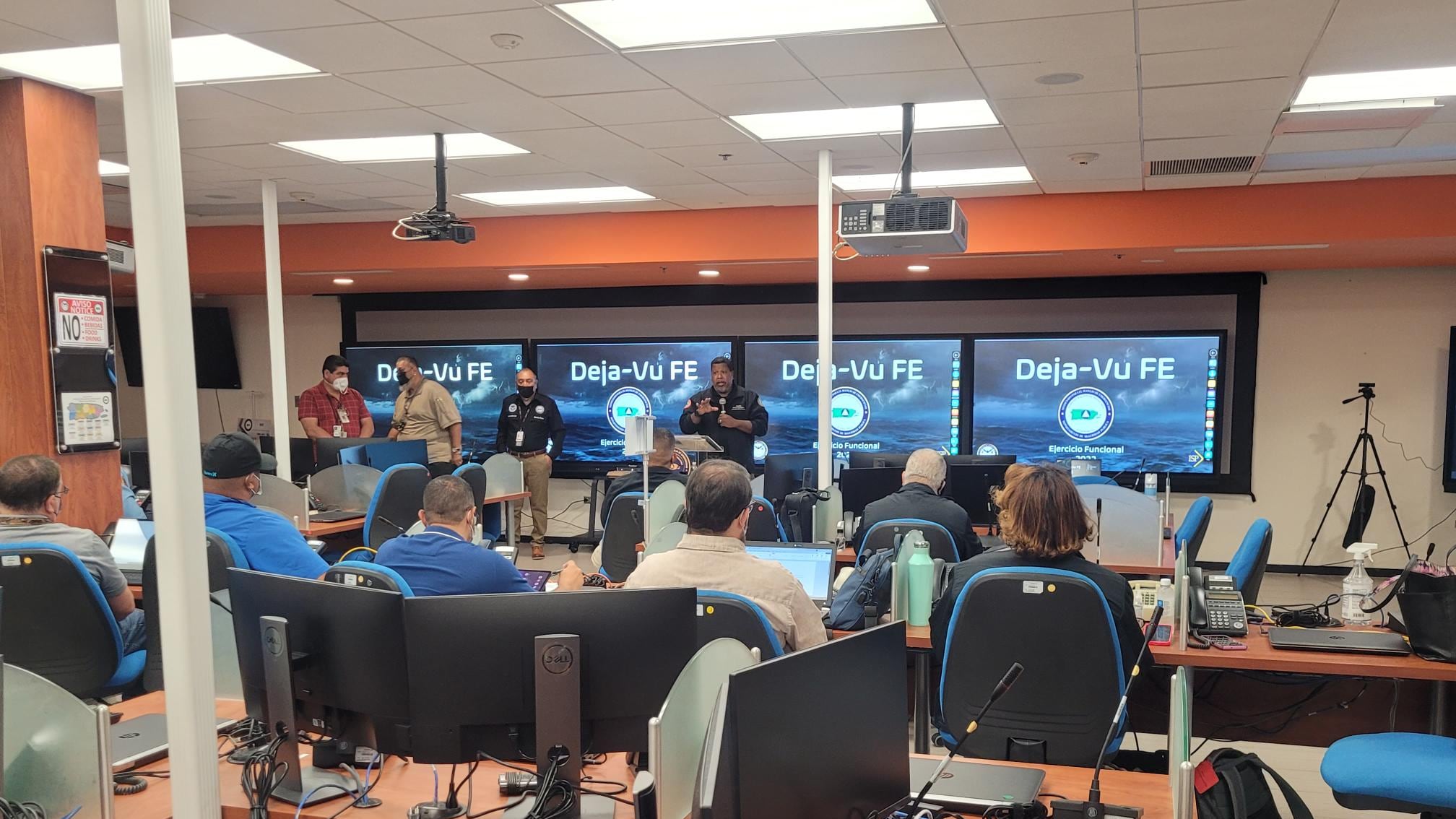 Manejo de Emergencias realiza simulacro de activación del Centro de Operaciones de Emergencias