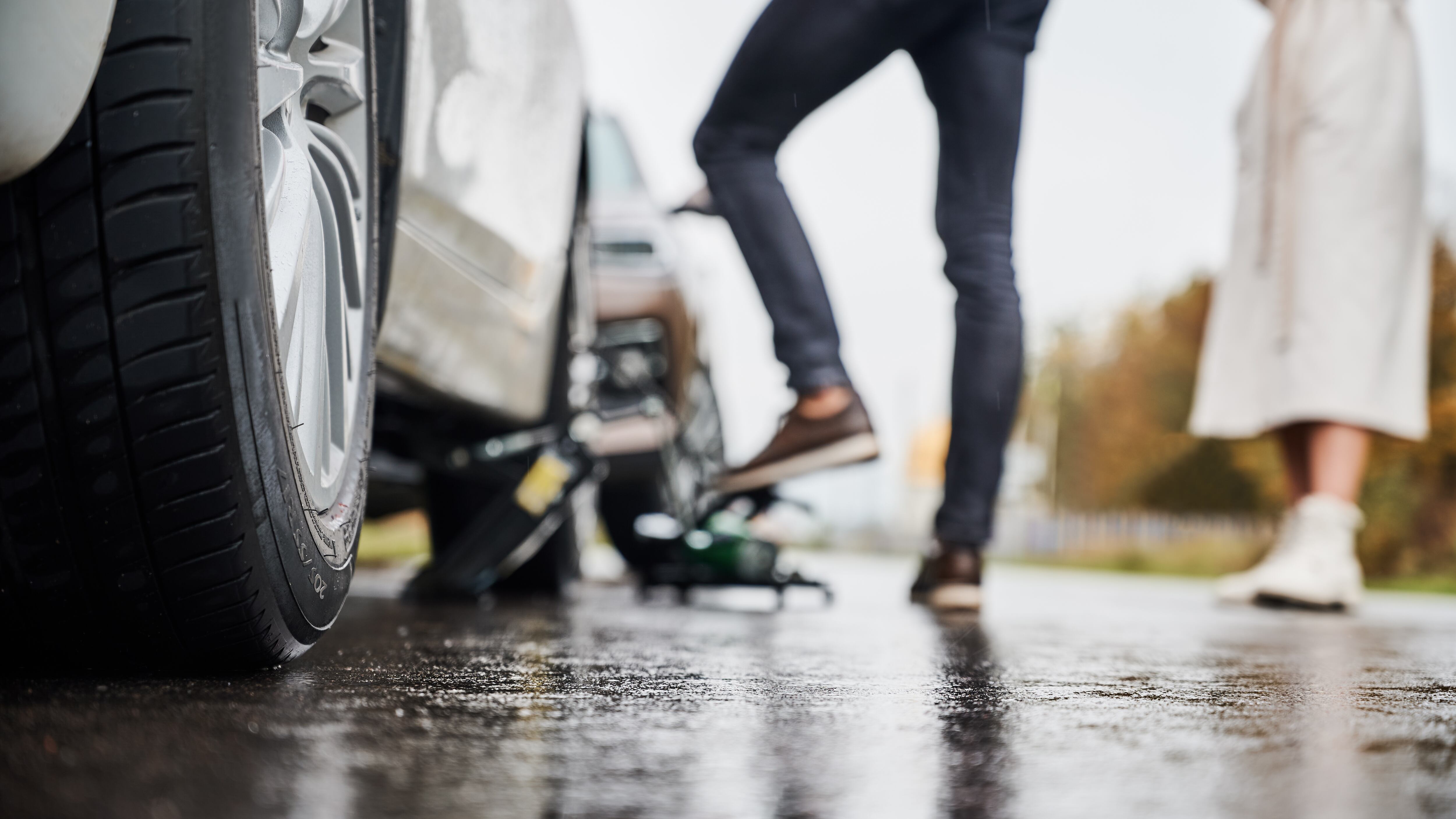Revisão do carro precisa estar em dia antes de pegar a estrada