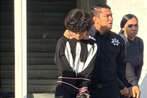 Adolescente mata a dos maestras en escuela de México porque no lo dejaron entrar tras llegar tarde