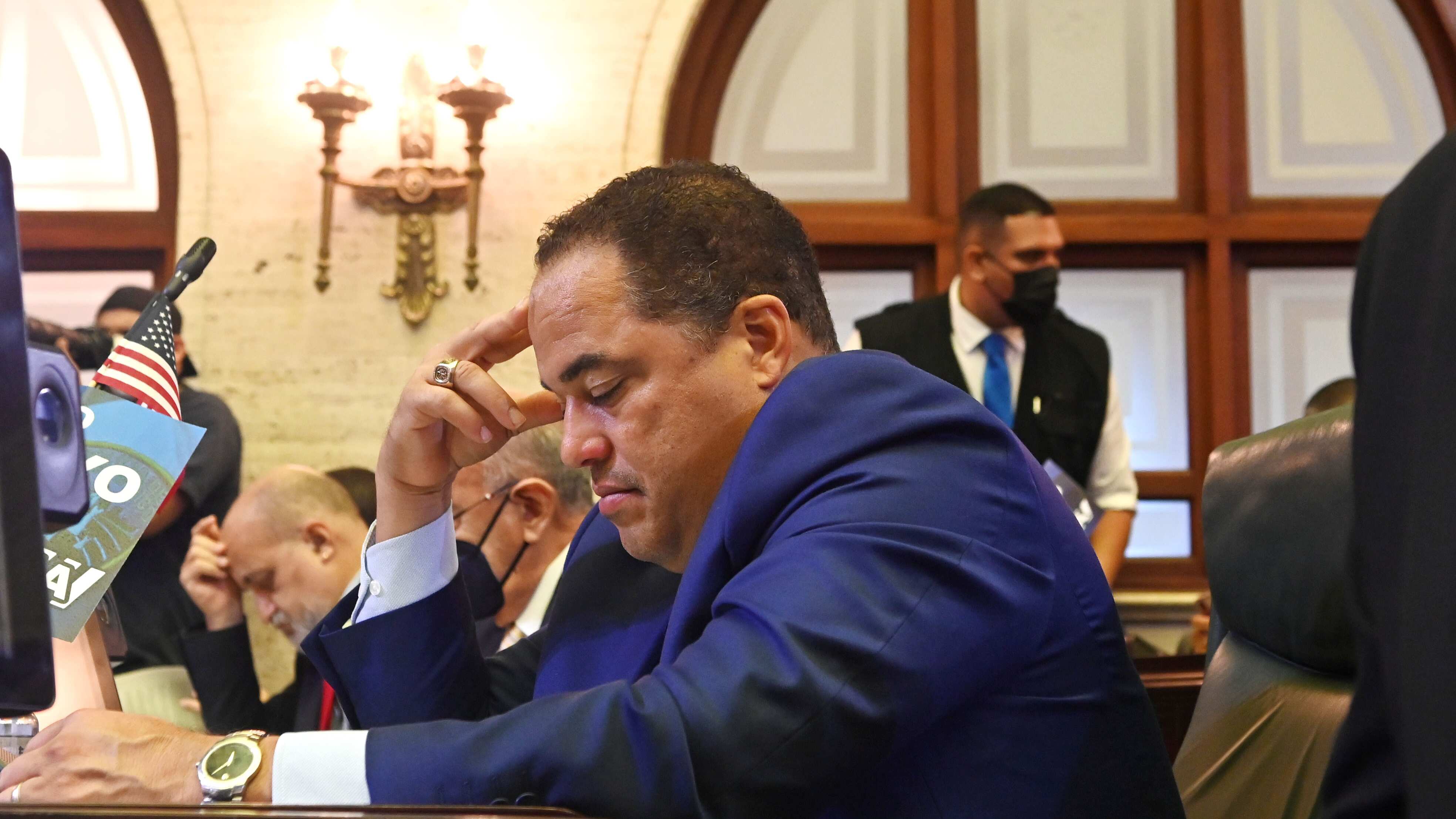 Senador Carmelo Ríos.