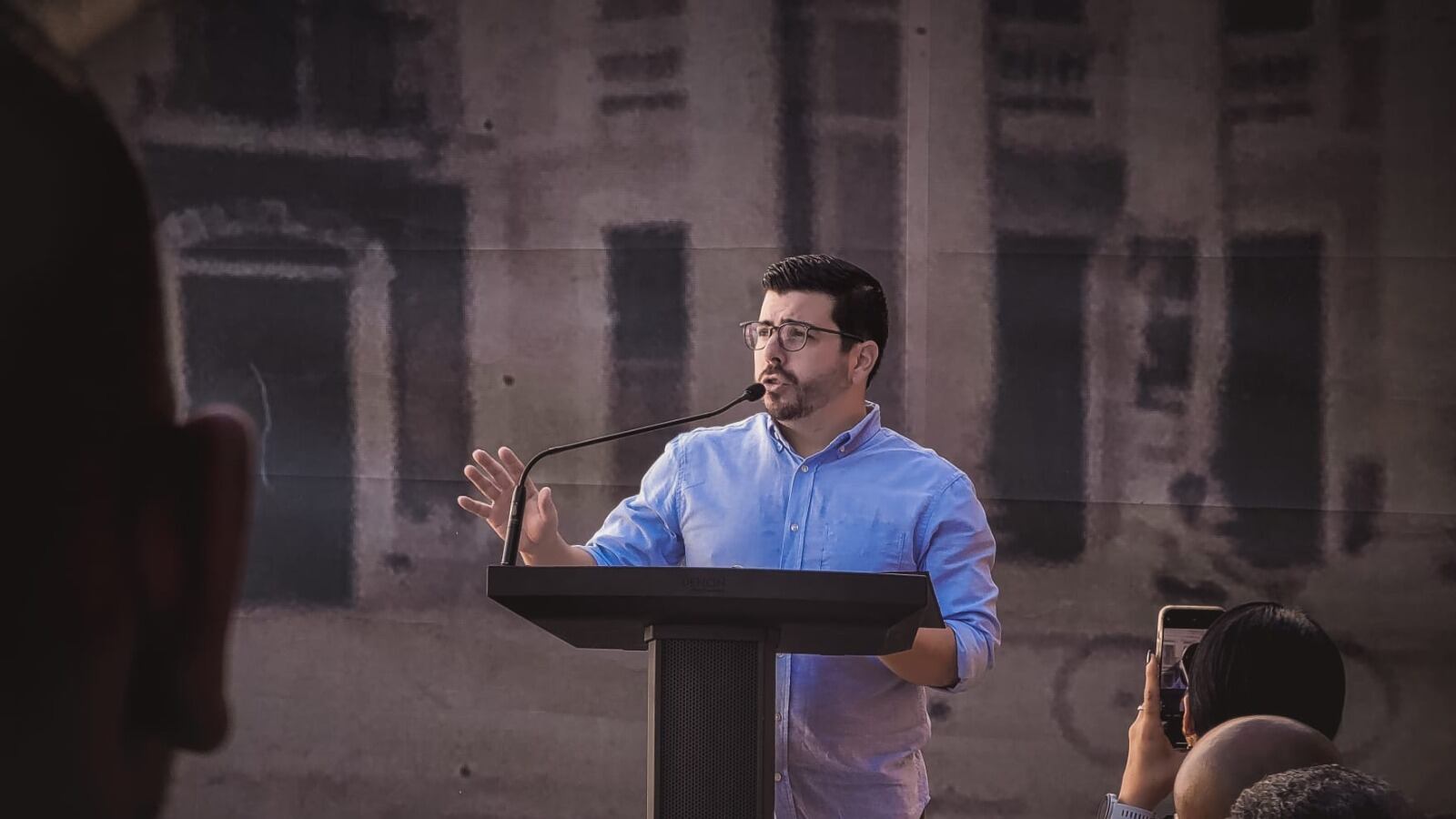 Anuncia su aspiración para la Cámara de Representantes