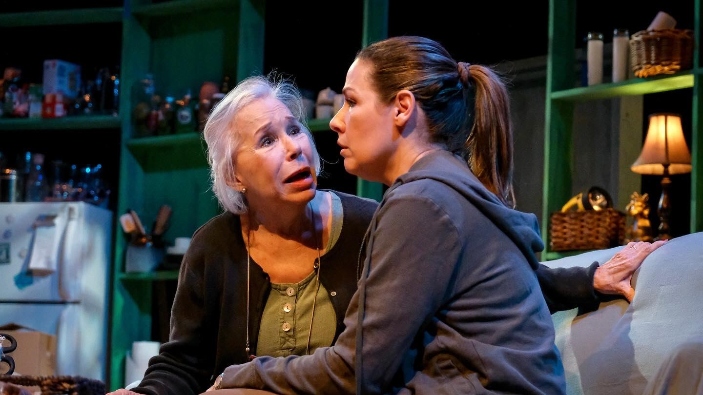 Johanna Rosaly y Alfonsina Molinari.