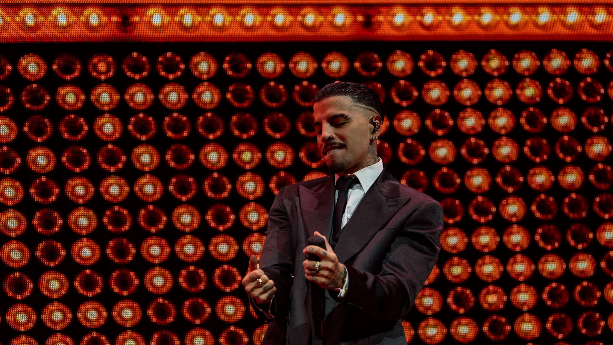 El exponente urbano, Rauw Alejandro, se presentó en el Coliseo de Puerto Rico, José Miguel Agrelot.