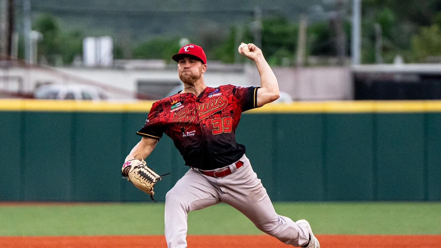 Los Criollos de Caguas vencieron a los Leones de Ponce.