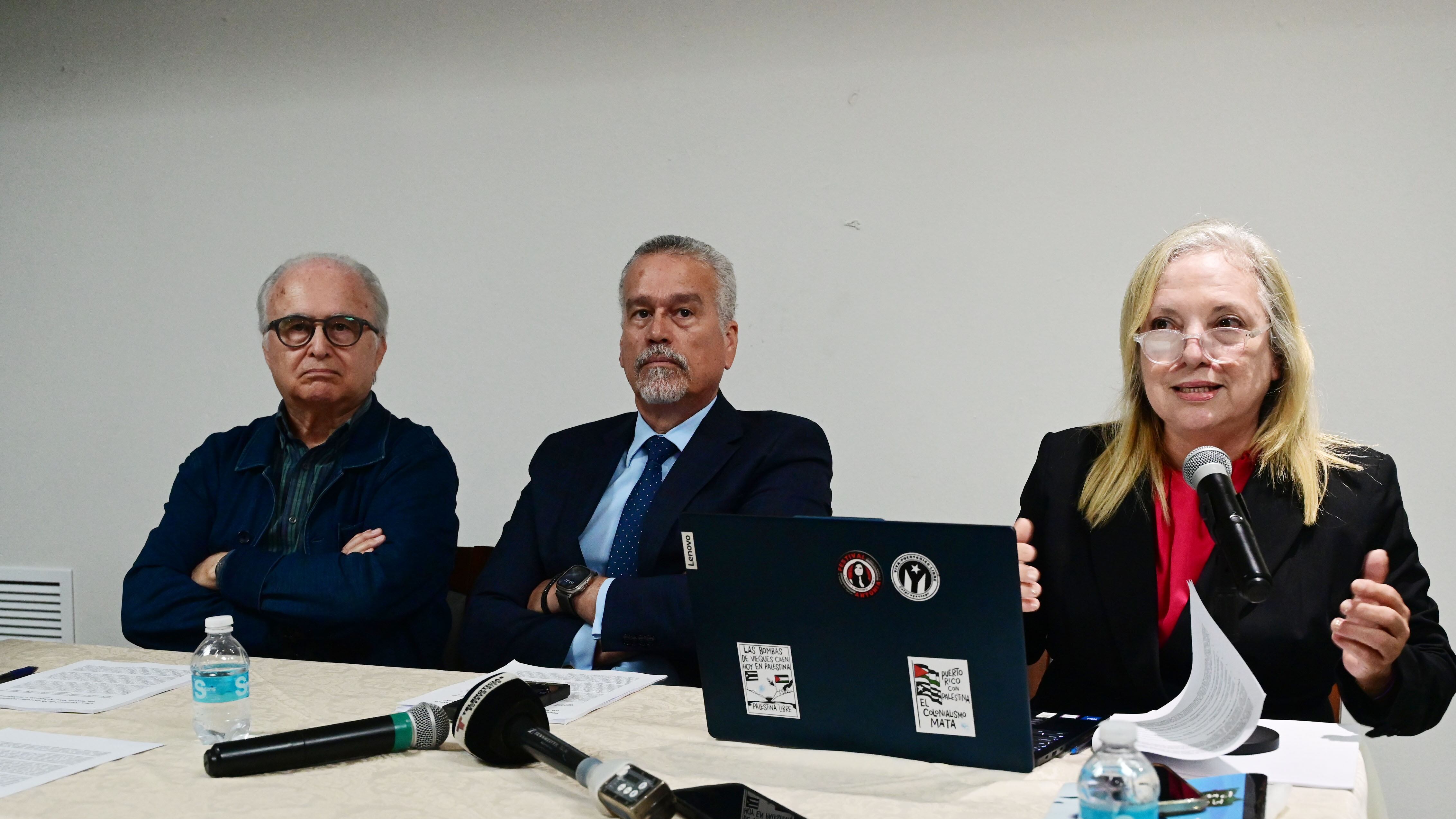 Carlos Rivera Lugo, Lic. Rolando Emmanuelli Jiménez , la economista , Martha Quiñones de Plan B Independencia, explica la propuesta de Independencia para una Orden Ejecutiva de Trump