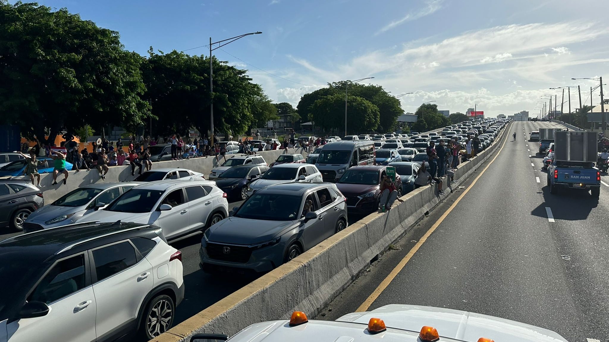Caravana de recibimiento de Maripily Rivera en Puerto Rico