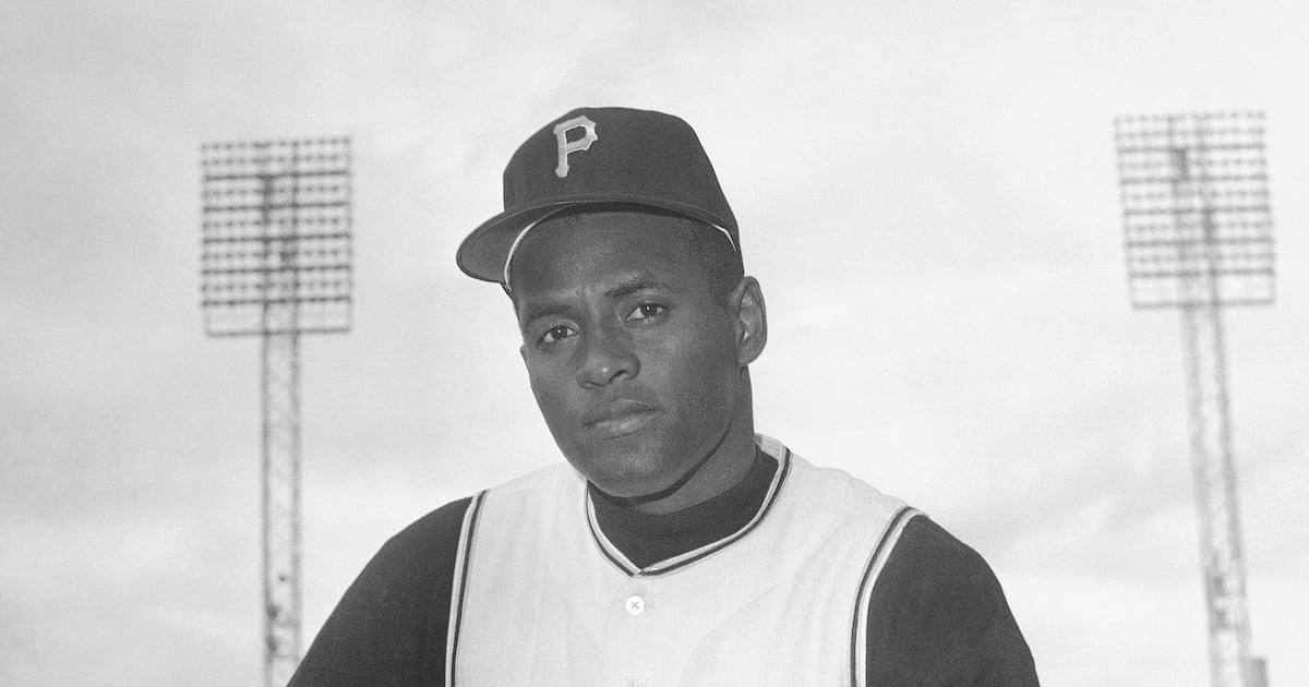 Senado conmemora el Día de Roberto Clemente – Metro Puerto Rico