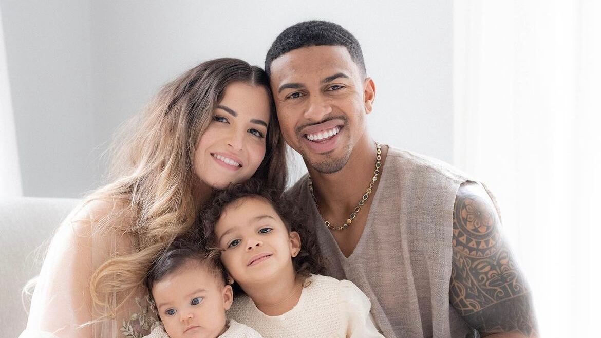 Celebran el tercer año de su hija