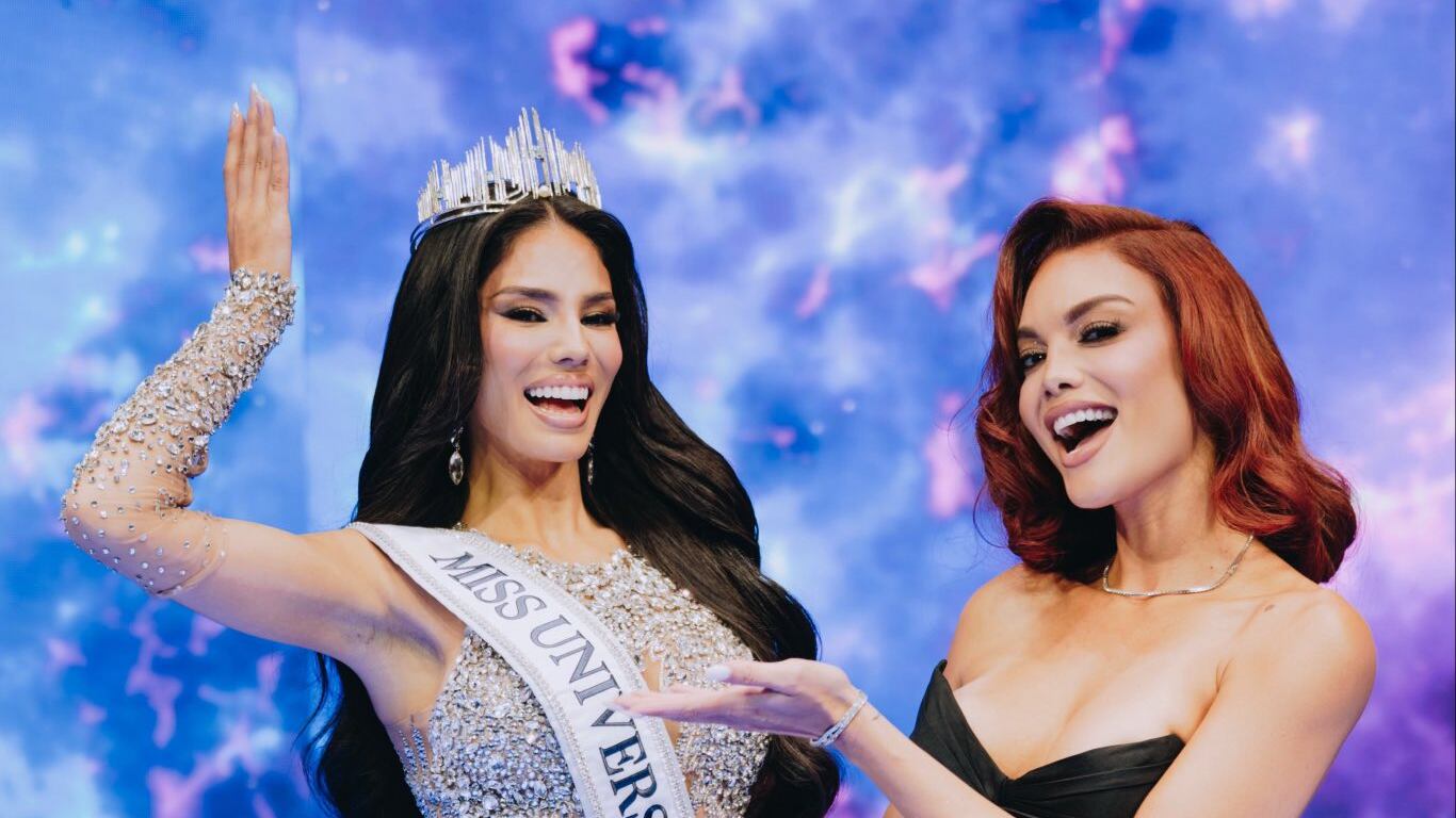 Zashely Nicole Alicea Rivera y Zuleyka J. Rivera Mendoza.