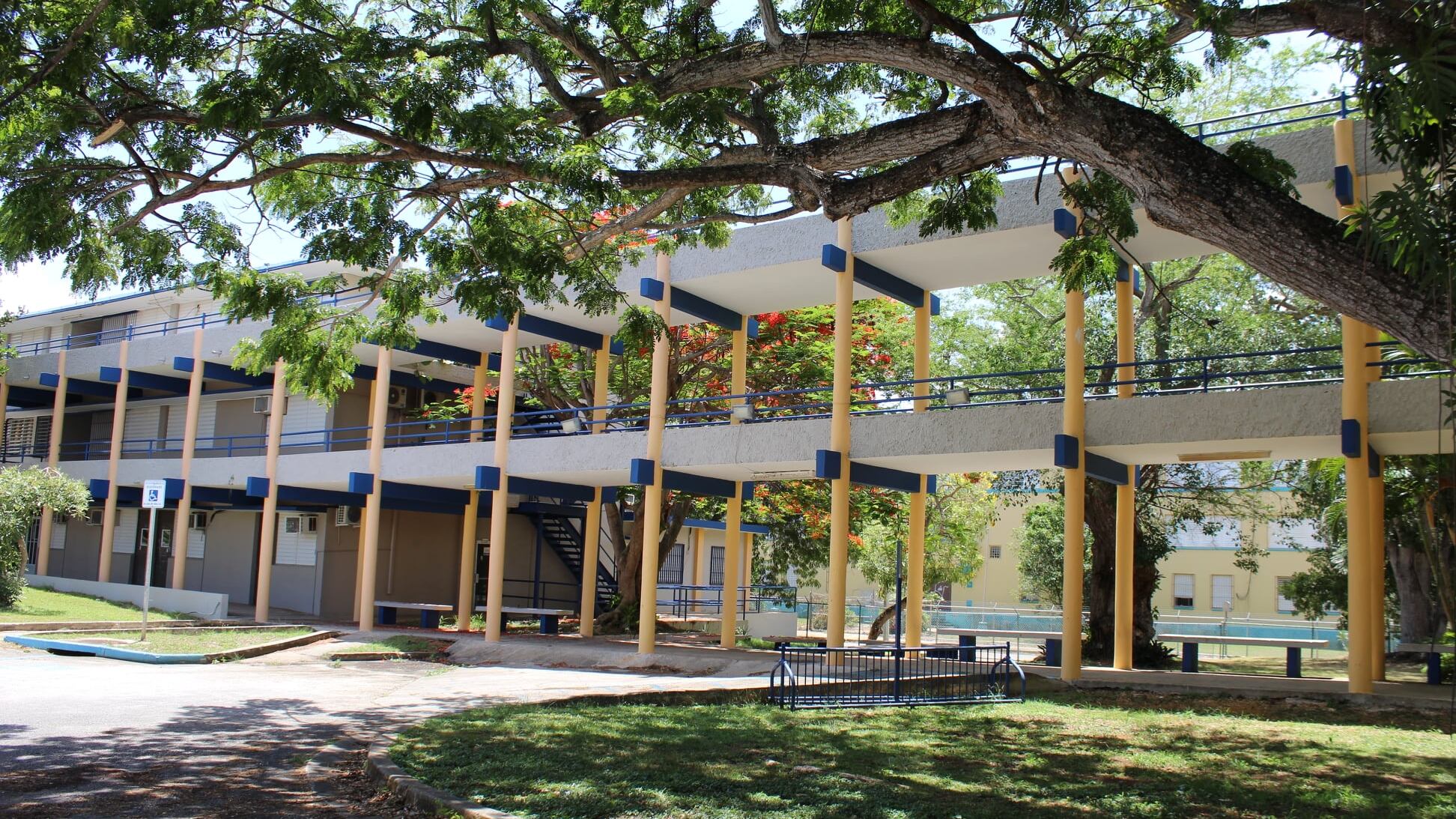 UPR de Aguadilla.