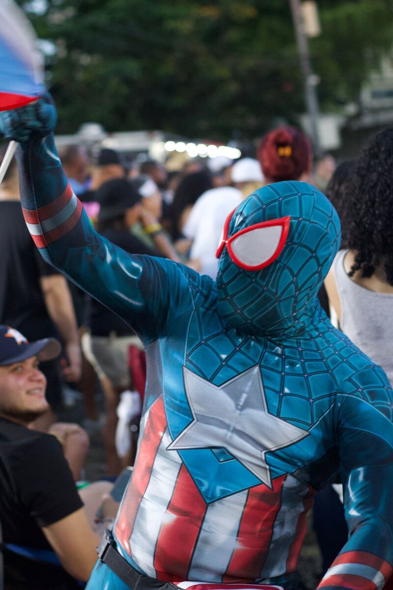 Boricuas ven La Casa de los Famosos