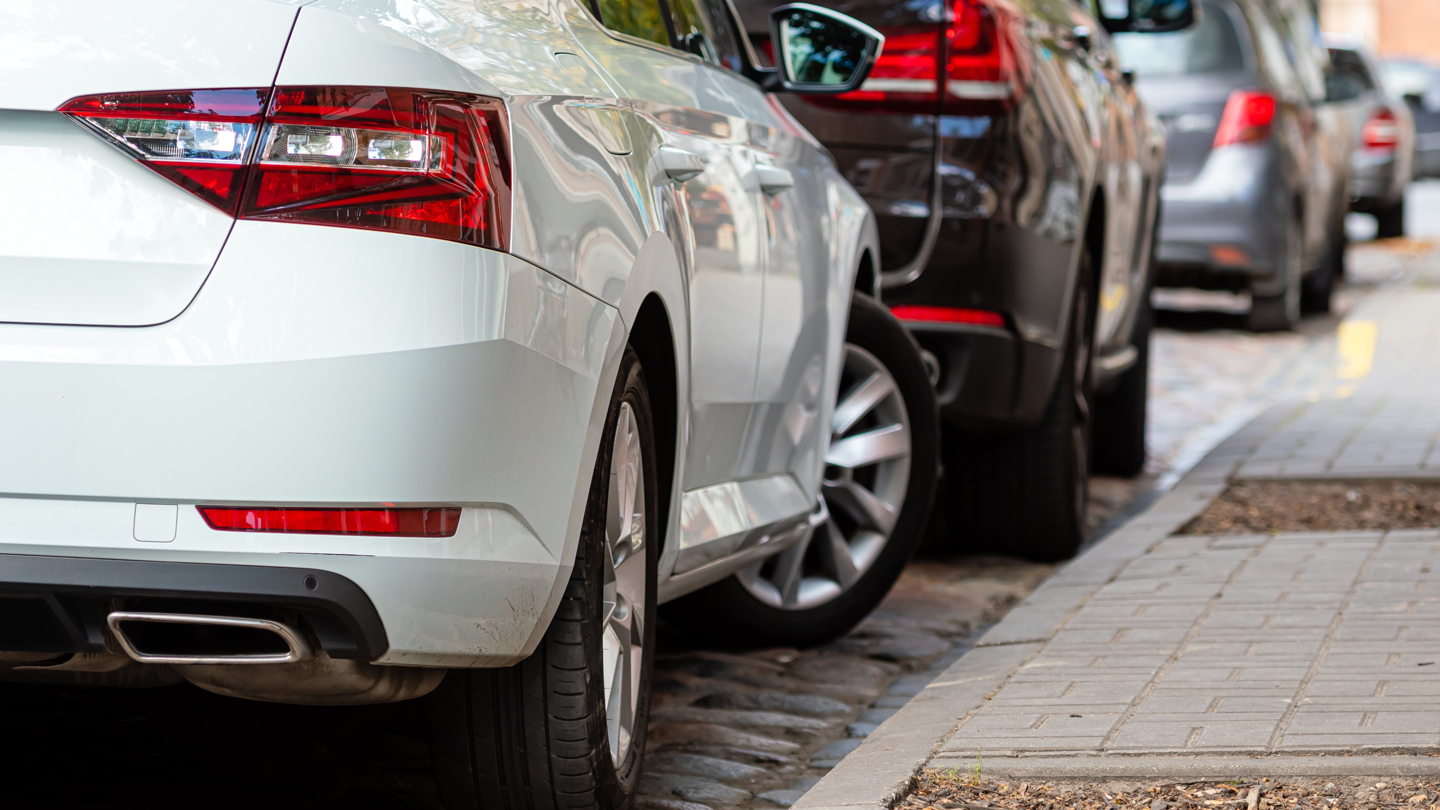 AMT suspende recepción de trámites de matriculación de vehículos nuevos en Quito