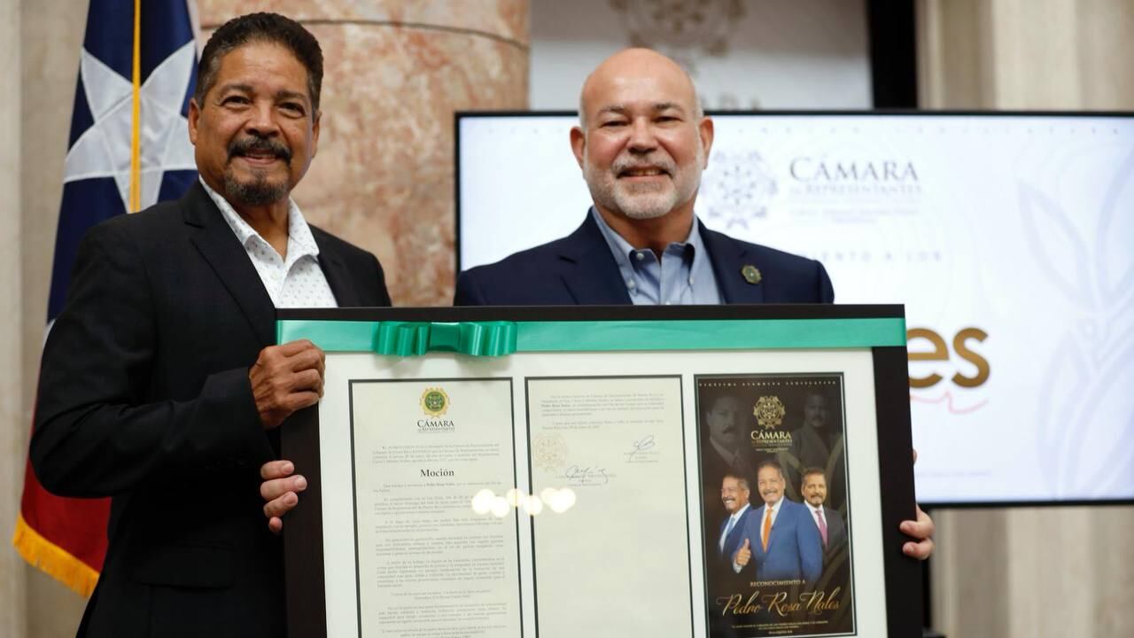 Cámara de Representantes reconoce trayectoria del reportero Pedro Rosa Nales.