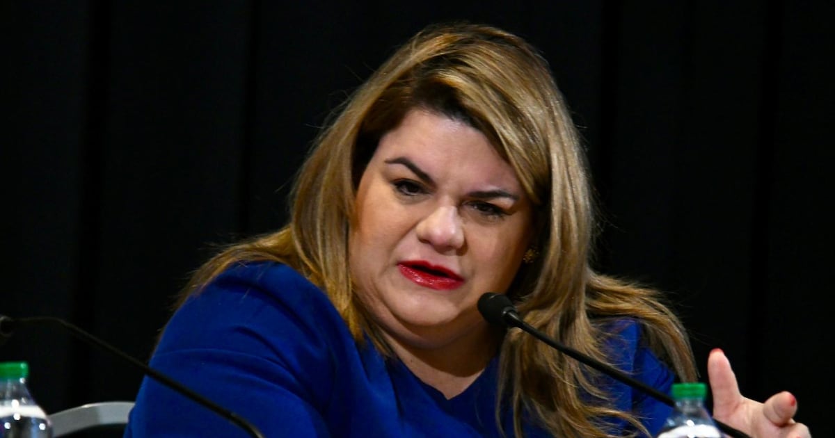 Jenniffer González se mantiene firme: no retirará al secretario designado de Salud