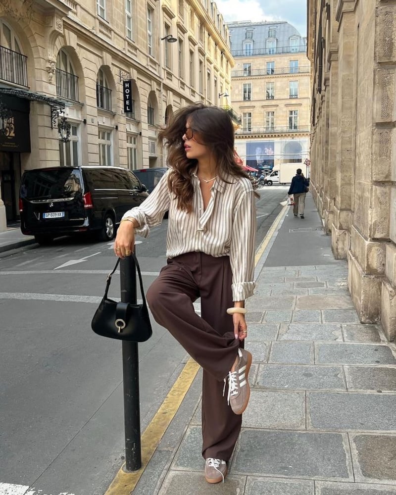 ¿Cómo usar color café sin verte “aburrida”? 5 looks más favorecedores