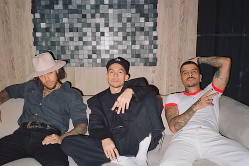 Rauw Alejandro responde a las acusaciones de Cazzu por mención a Christian Nodal