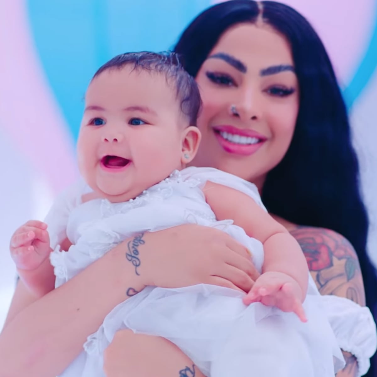 Yailin La Más Viral muestra el rostro de Cattleya, su hija con Anuel AA – Metro Puerto Rico