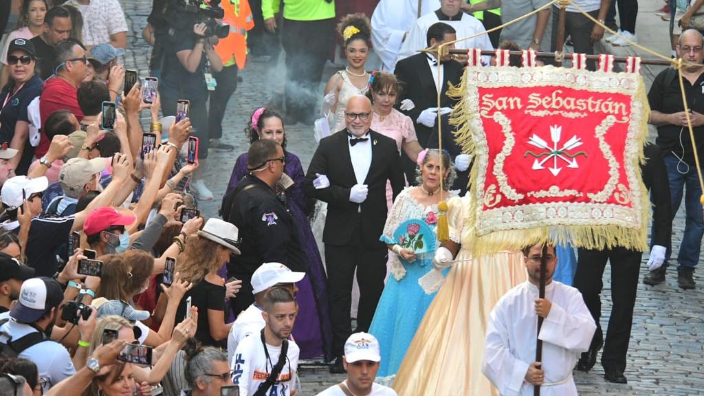 Las fiestas de la calle San Sebastián se llevaron a cabo tras dos años de ausencia.