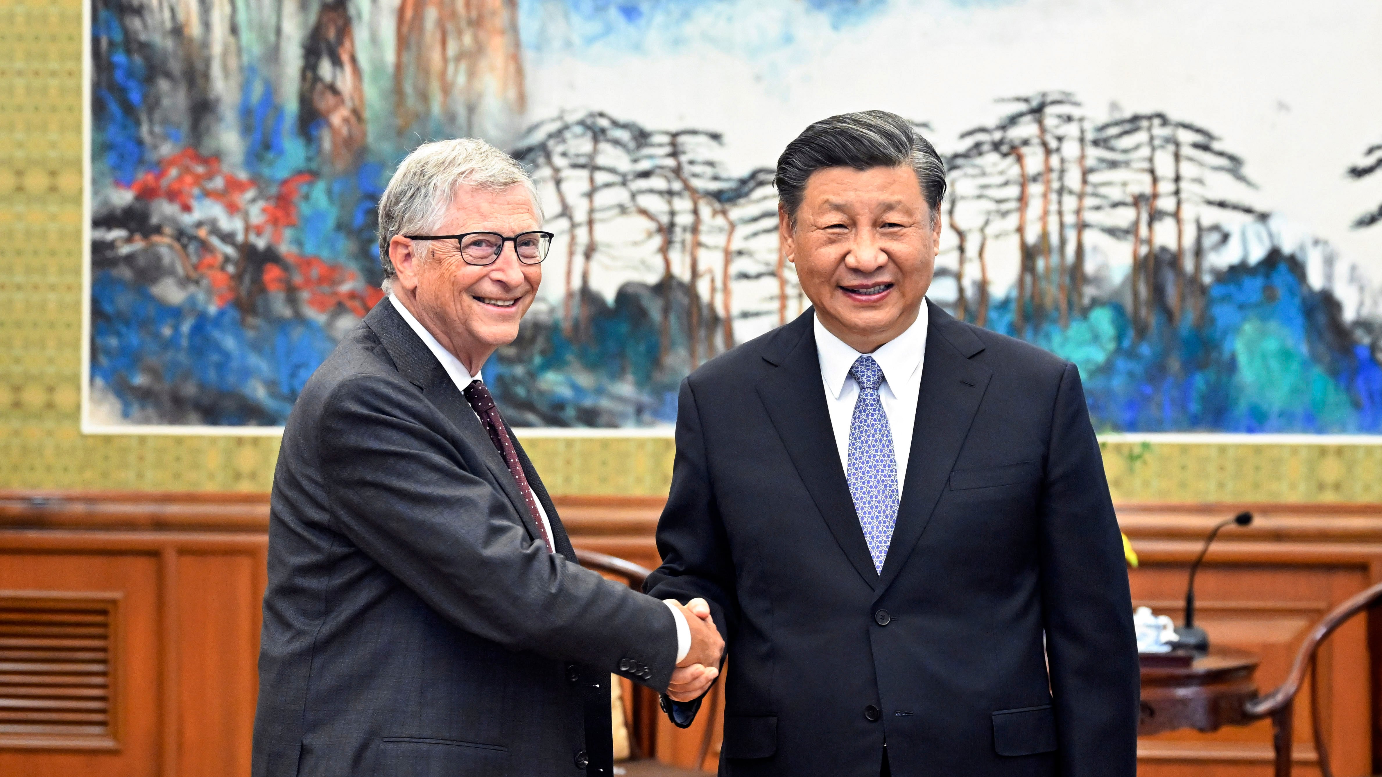 Bill Gates visitó al presidente Xi Jinping en China luego de cuatro años