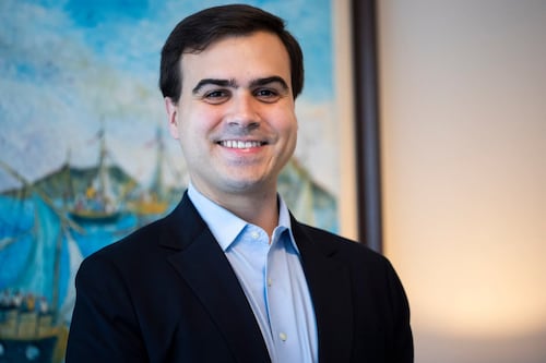 Pablo José Hernández juramenta como comisionado residente