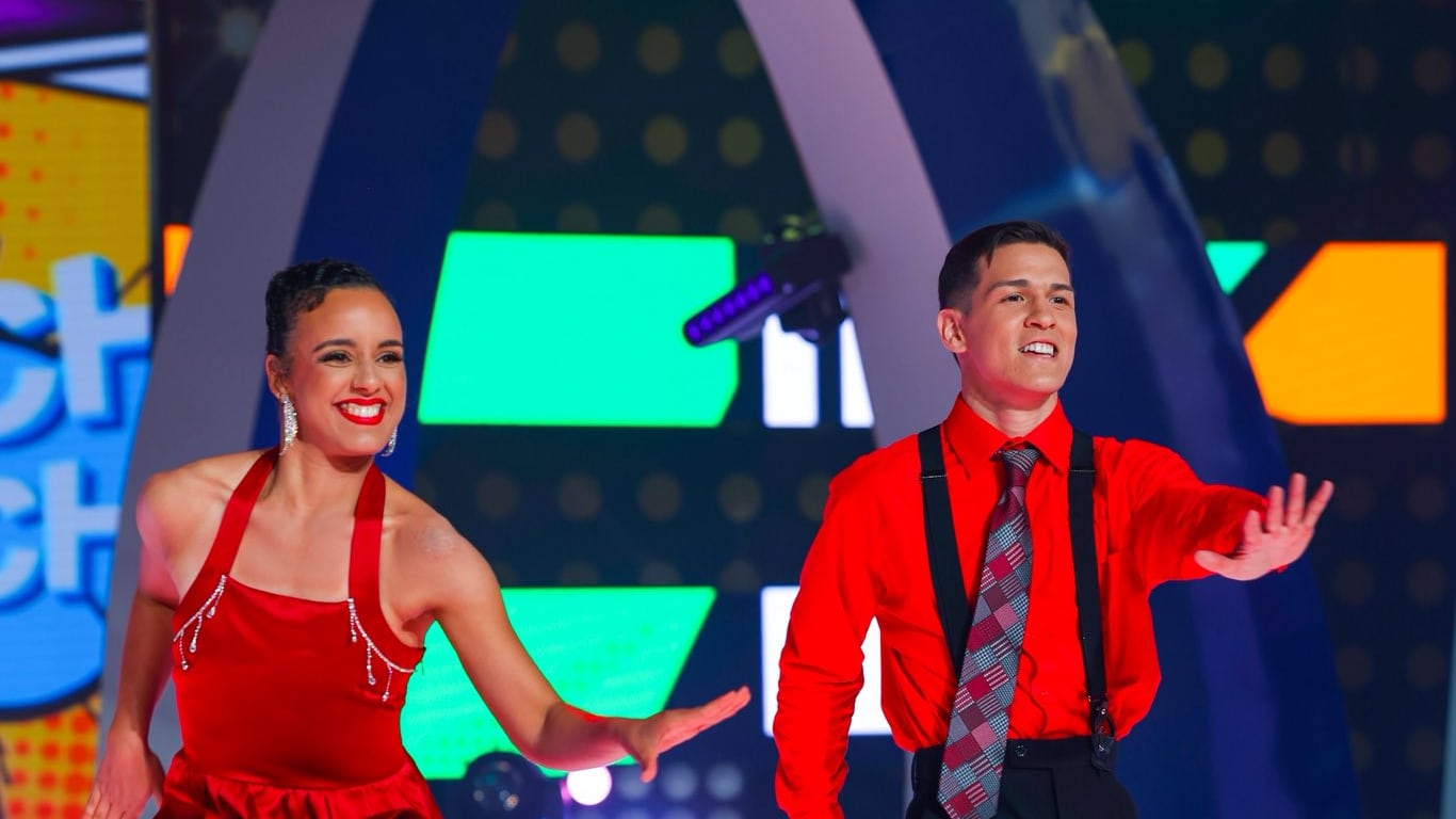 Aura y el boxeador Juan Zayas.