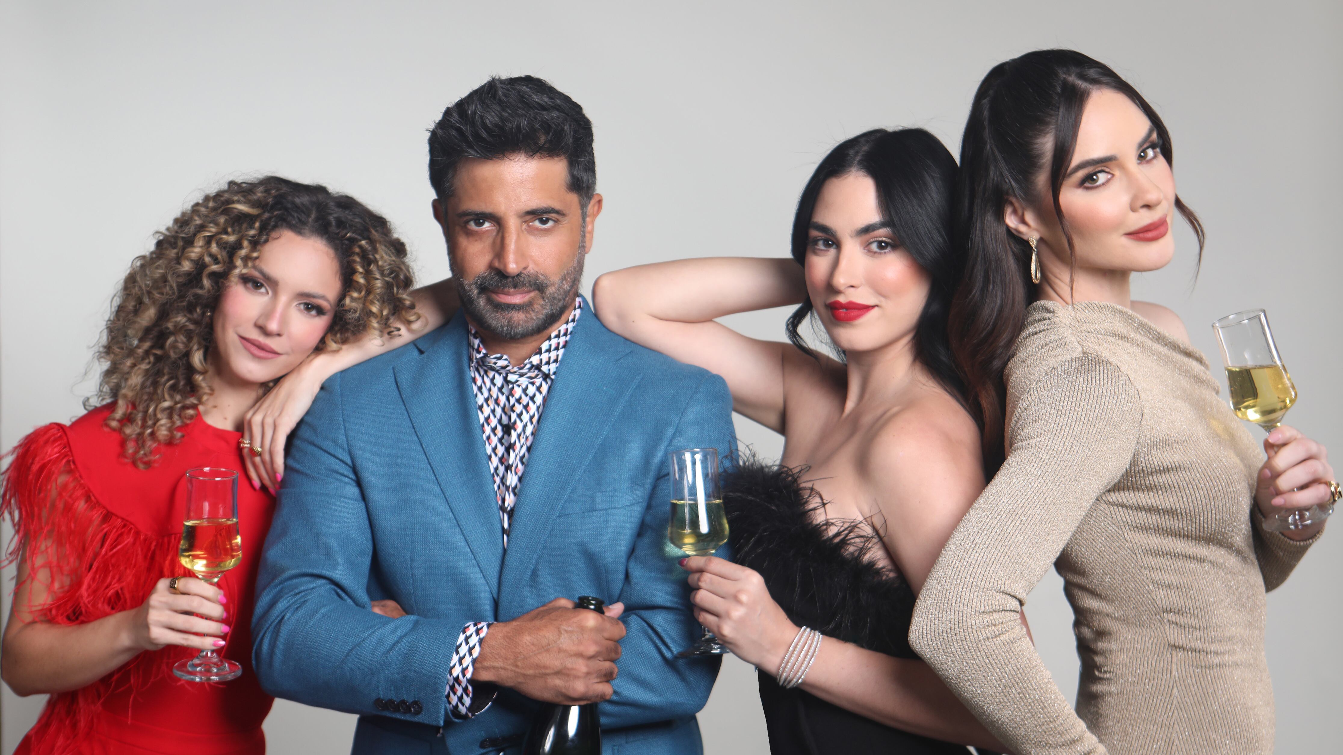 Presentadores del programa "Primetime" de ABC Puerto Rico.