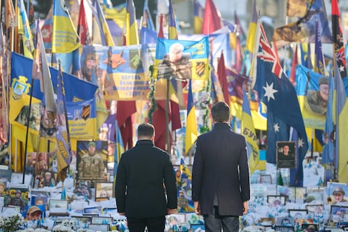 Zelenski eleva a 55,000 los soldados ucranianos muertos y advierte que Putin “invadirá Europa” si no es detenido